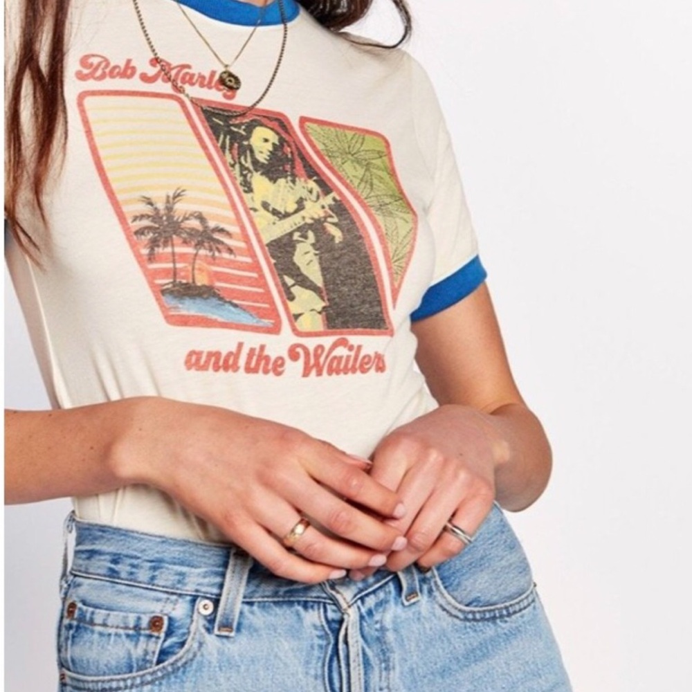 Bob Marley Graphic Tee with Blue Trim